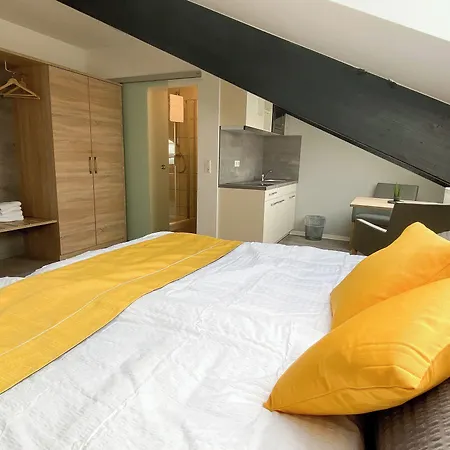 Boardinghouse Отель Breitscheid (Hessen)